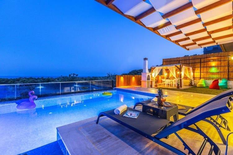 Villa Noble Демре Екстериор снимка
